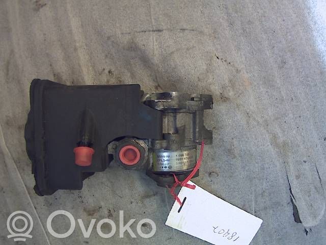 Servopumpe   32411095749