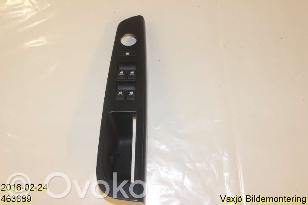 KIA Ceed Electric window control switch 
