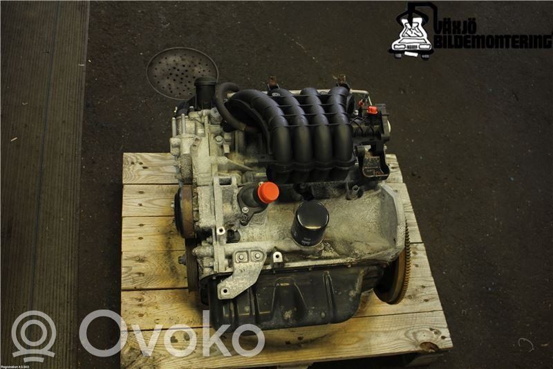 Motor   MN195897