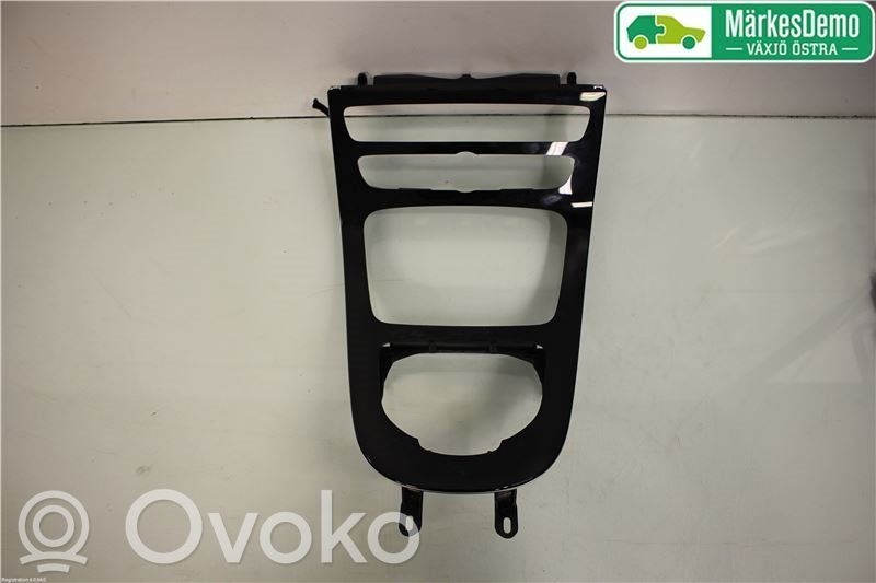 Mercedes-Benz E W213 Garniture de tableau de bord 