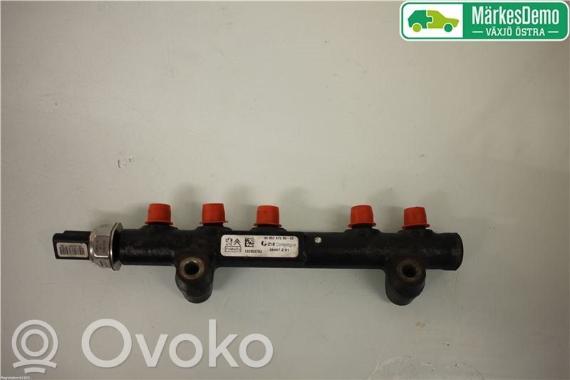 Volvo V50 Listwa wtryskowa 