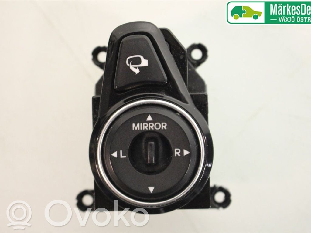Hyundai i40 Przycisk regulacji lusterek bocznych 