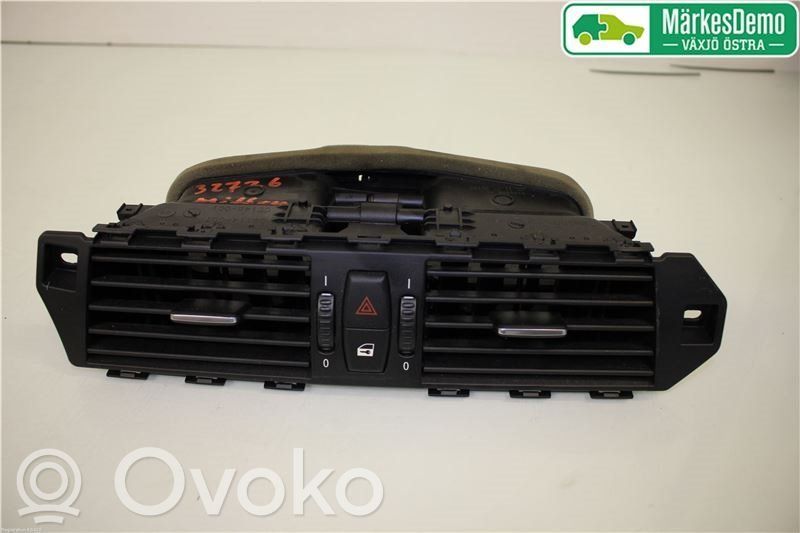BMW 5 E60 E61 Luftausströmer Lüftungsdüse Luftdüse Mitte 