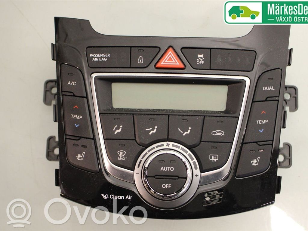 Hyundai i30 Panel klimatyzacji 