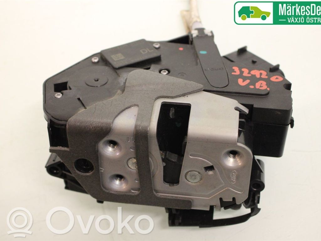 Ford C-MAX II Aizmugurē slēdzene 