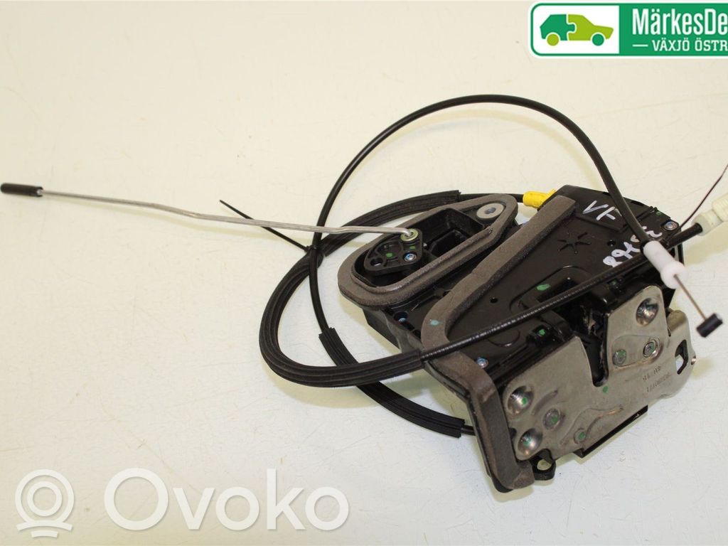 Opel Astra K Front door lock 