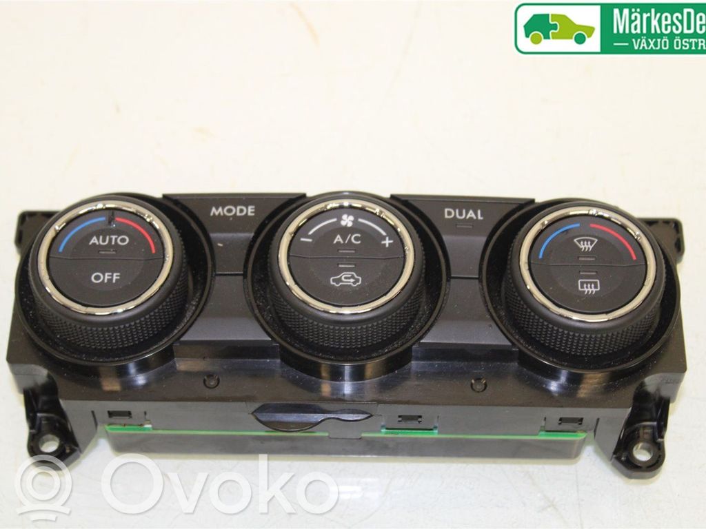 Subaru Impreza IV Climate control unit 