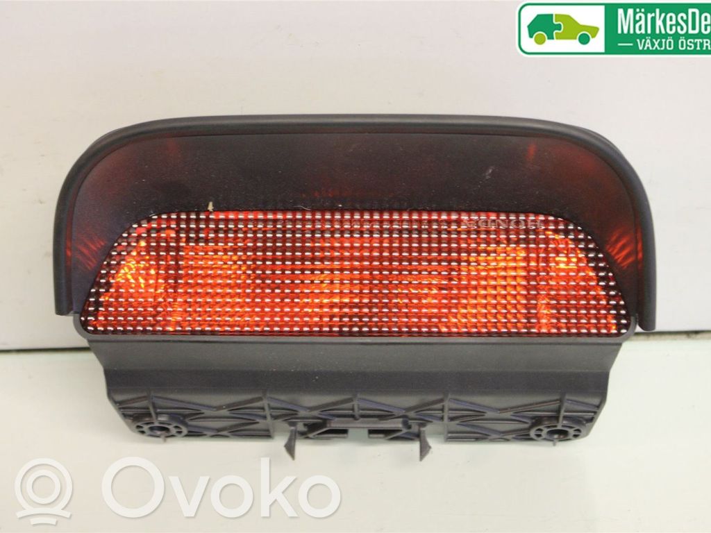Honda CR-V Third/center stoplight 
