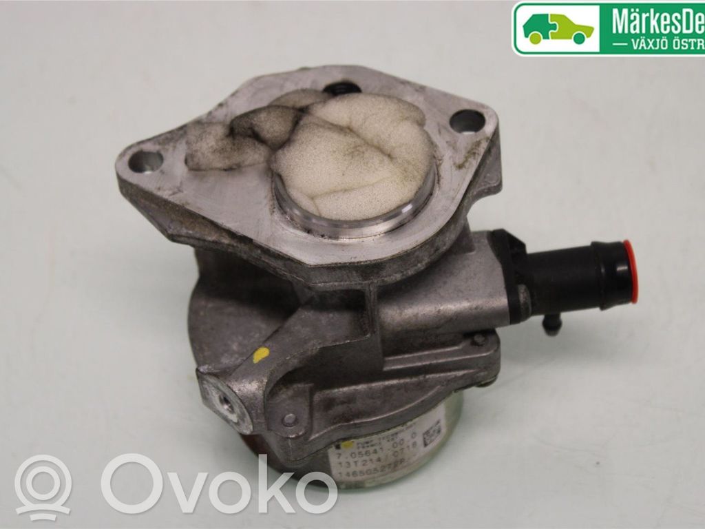 Vacuum pump   1465000Q2C,146505272R,146505272R
