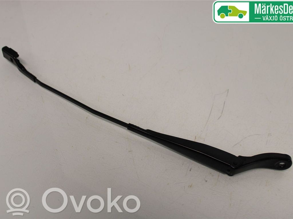 Citroen C3 Front wiper blade arm 