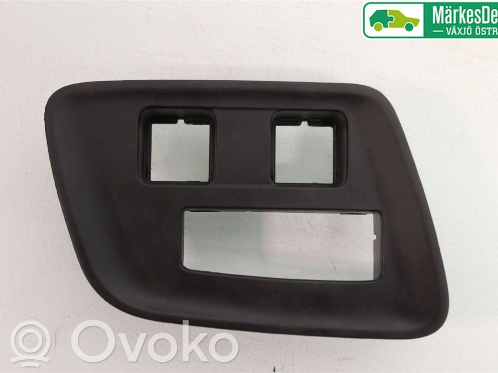 Citroen C4 II Dashboard trim 