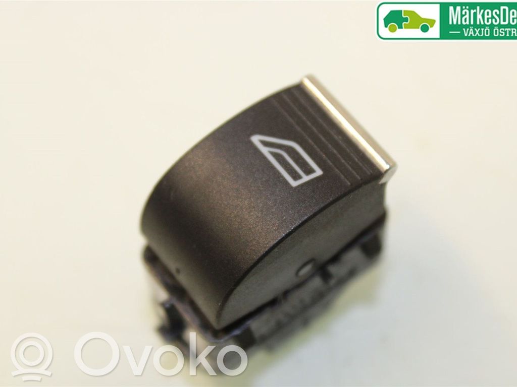 Ford Focus Electric window control switch 