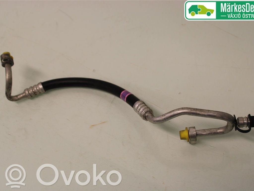 KIA Optima Ilmastointilaitteen putki (A/C) 