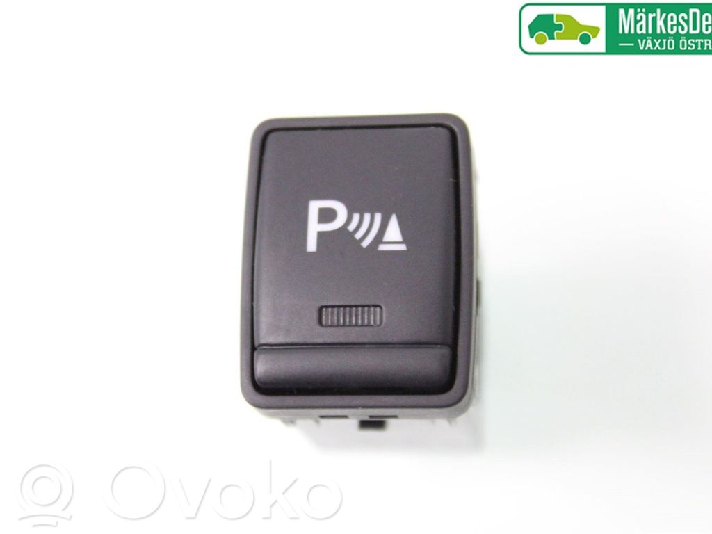 Nissan Qashqai Parking (PDC) sensor switch 