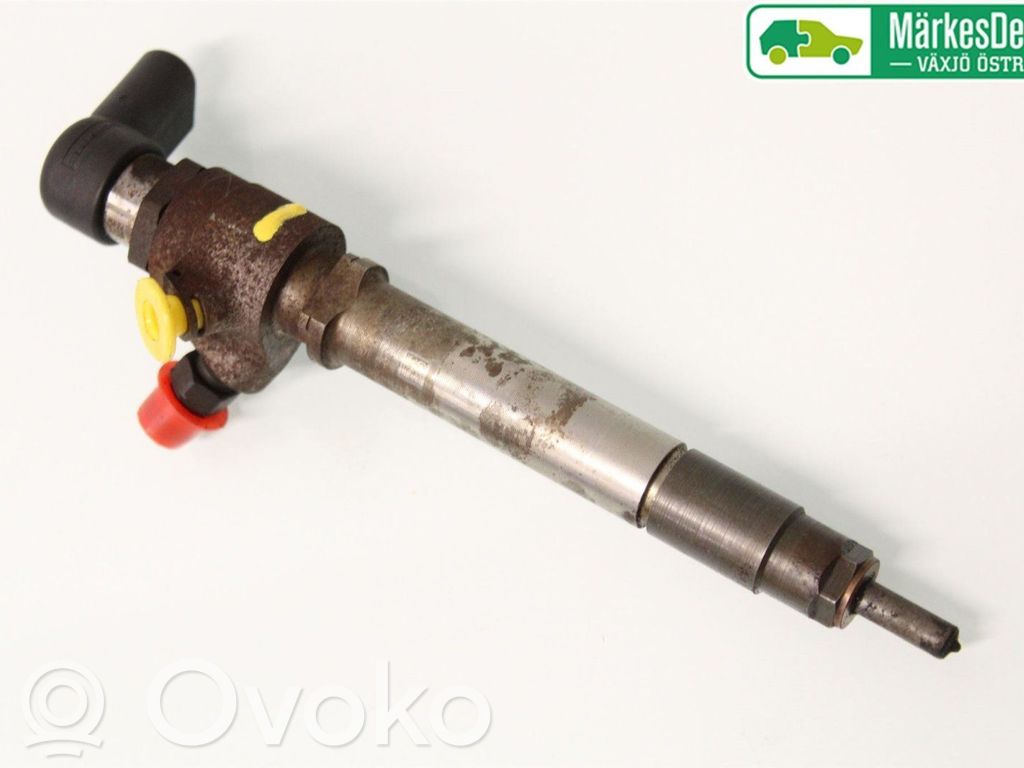 Inyector de combustible   C2S40004,5U3Q9K546AA,5U3Q9K546AA