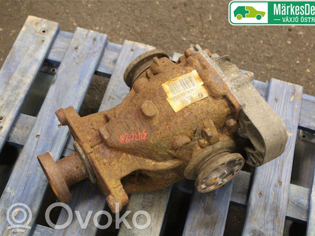 BMW 5 E60 E61 Galinis reduktorius 