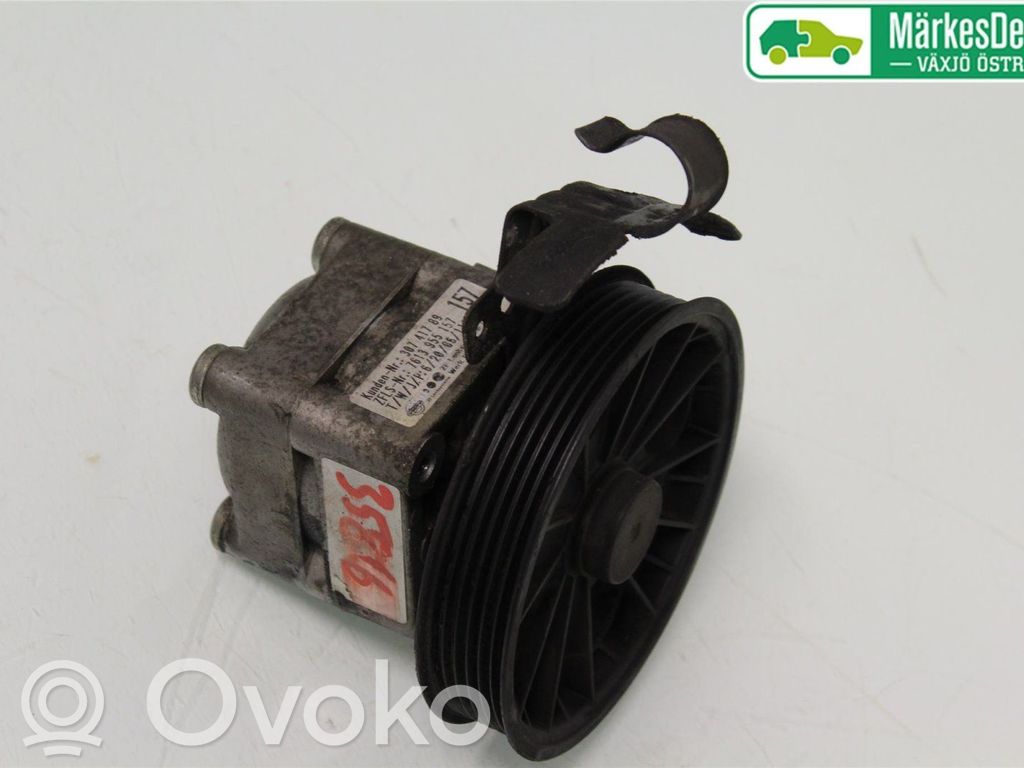 Volvo V70 Power steering pump 