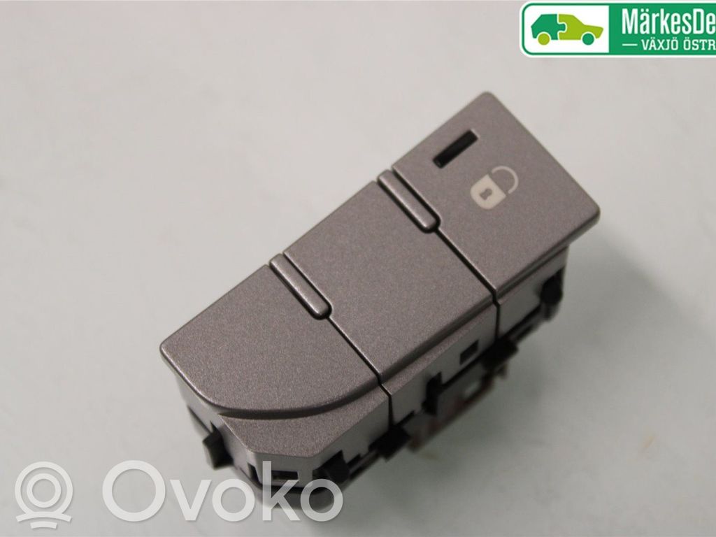 Citroen C5 Central locking switch button 