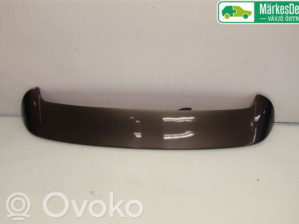 Nissan Pulsar Tailgate/trunk spoiler 