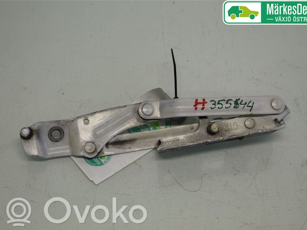 Mazda 6 Tailgate/trunk/boot hinge 
