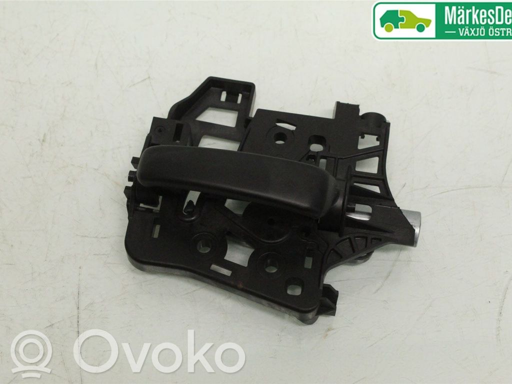Opel Vivaro Front door interior handle 