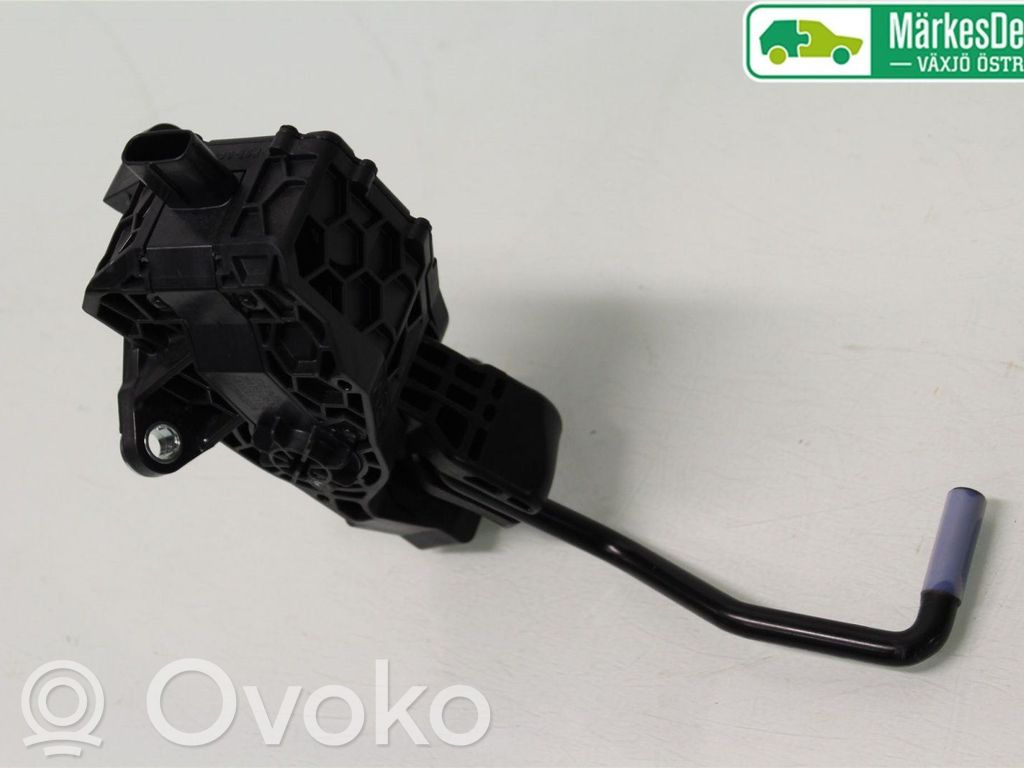 Lexus UX Accelerator throttle pedal 