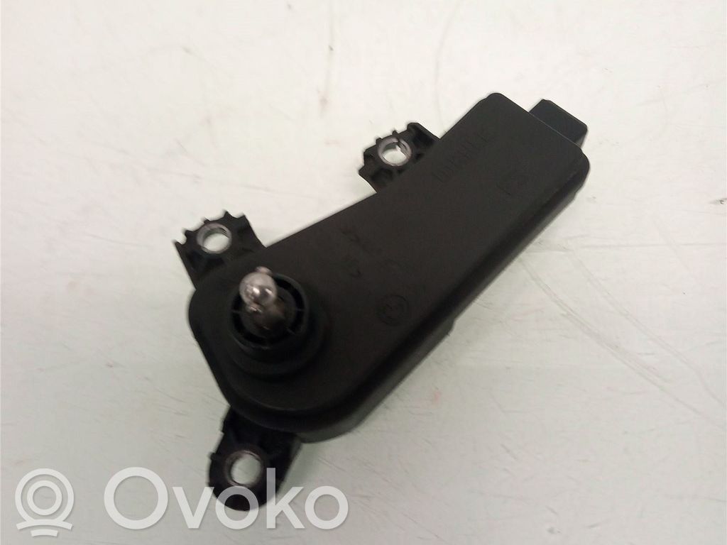 BMW 3 E90 E91 Idle control valve (regulator) 
