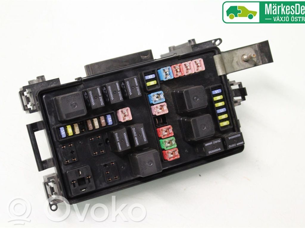 Módulo de fusible   4692234AC,4692234AC,4692234AC