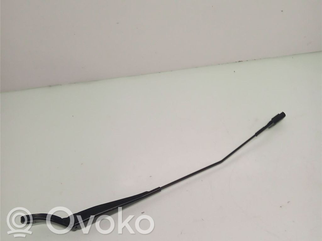 Citroen Berlingo Front wiper blade arm 
