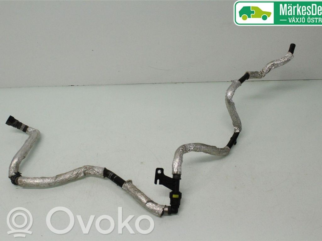 Volvo XC90 Tubo flessibile del liquido di raffreddamento del motore 