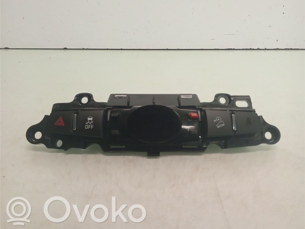 Chevrolet Captiva Przyciski multifunkcyjne 