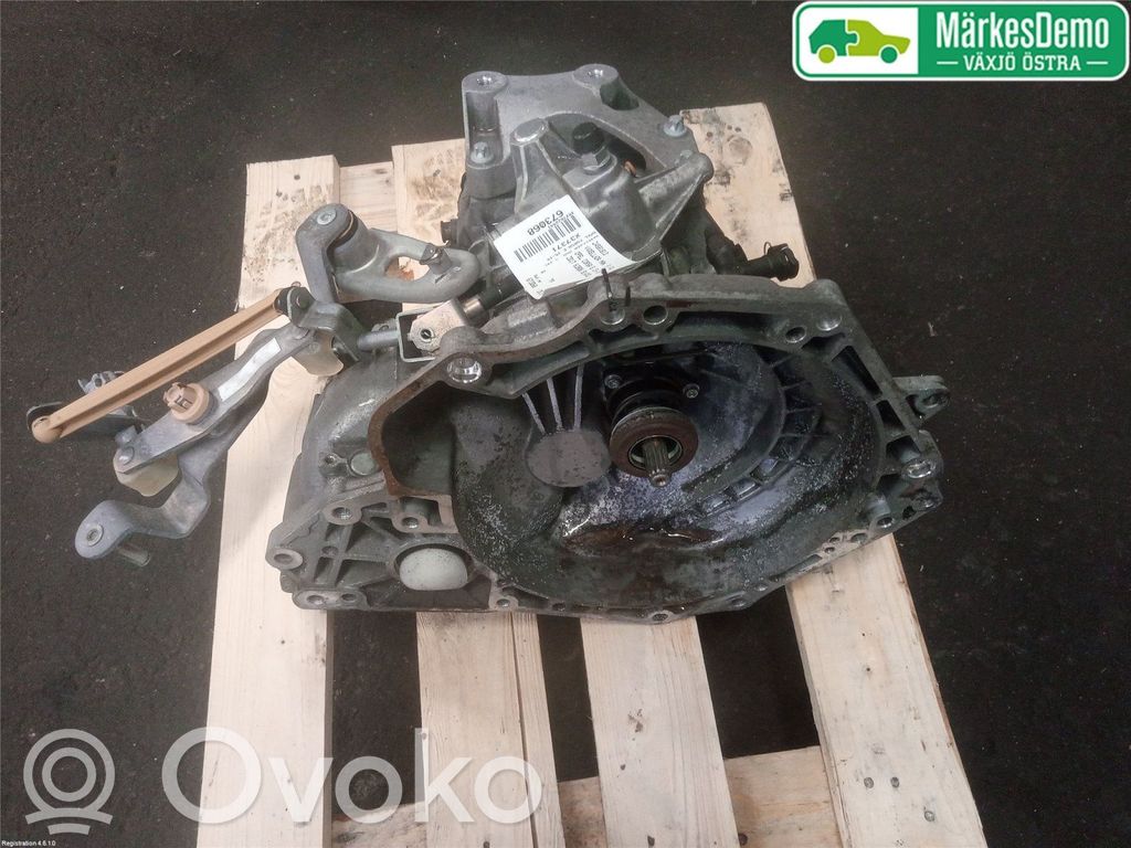 Opel Corsa E Cutie viteze manuală cu 5 trepte 