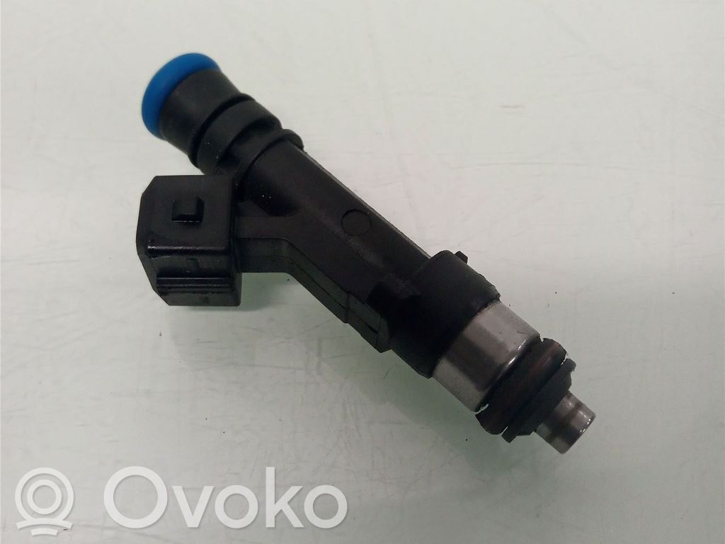 Inyector de combustible   55565970,55565970,55565970