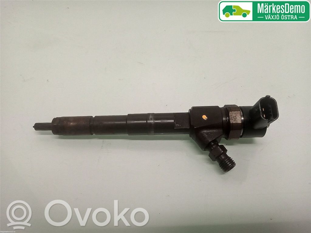 Inyector de combustible   1571062M00,0445110524