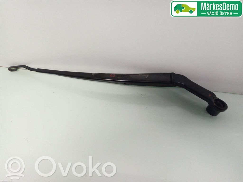Mazda 6 Brazo del limpiaparabrisas delantero 