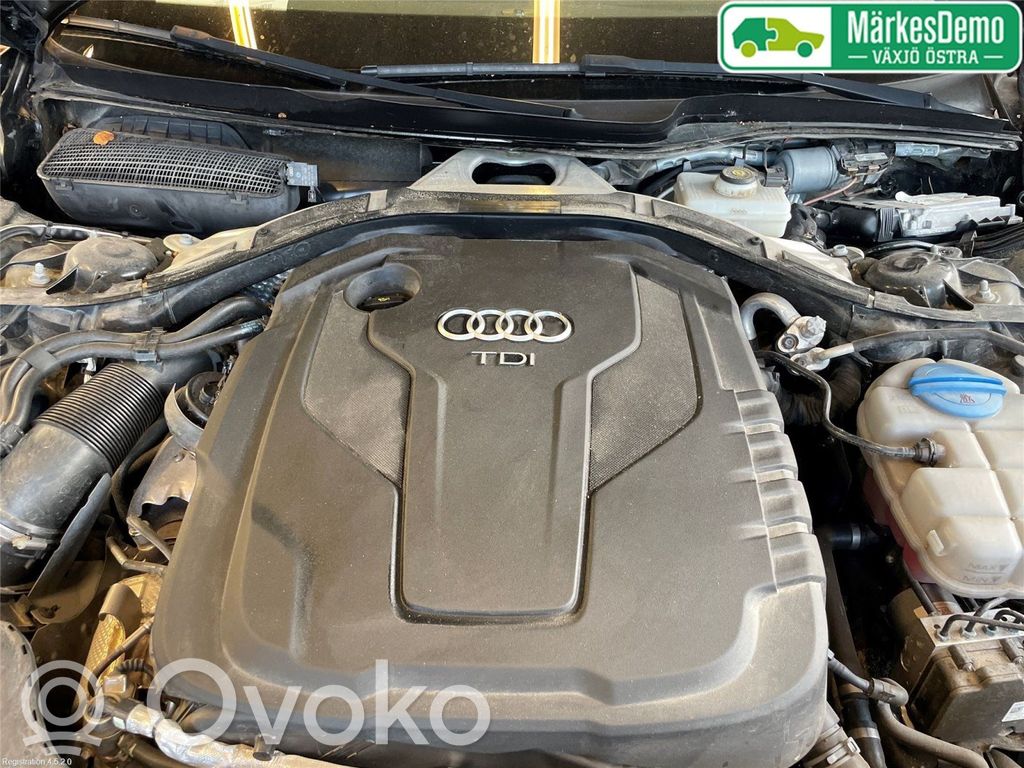 Engine   04L100092D