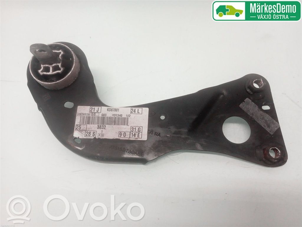 Ford Focus Рычаг 