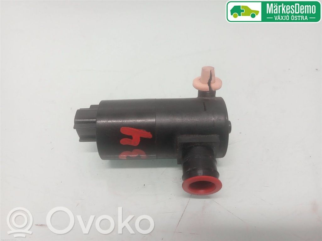 Peugeot 108 Windscreen/windshield washer pump 