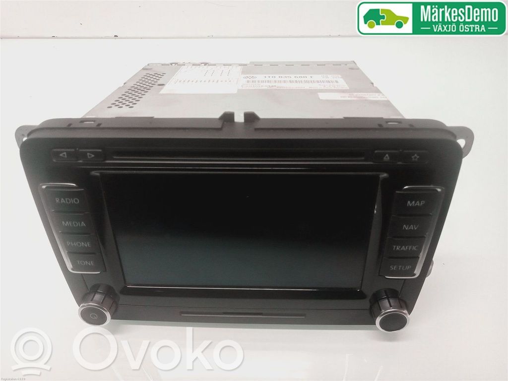 Volkswagen Tiguan Panel / Radioodtwarzacz CD/DVD/GPS 