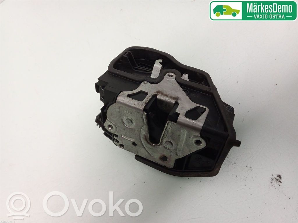 BMW 5 E60 E61 Front door lock 