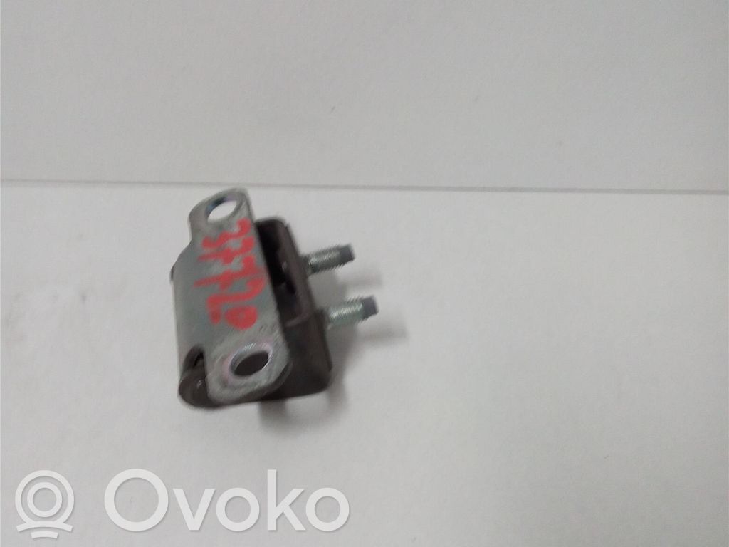 KIA Ceed Tailgate/trunk/boot hinge 