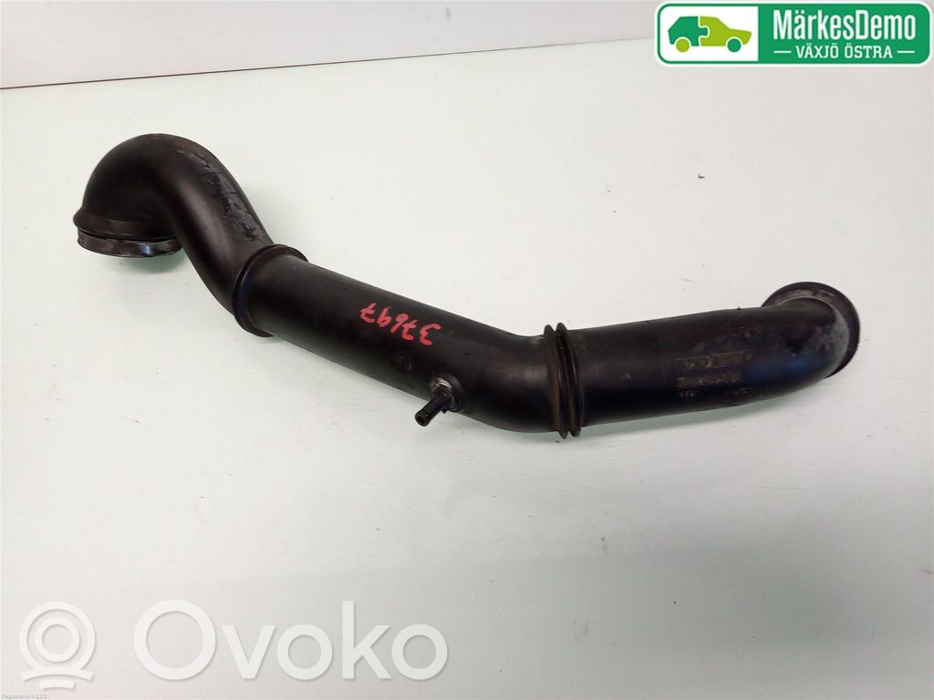 Volvo V70 Furtun/conductă intercooler 