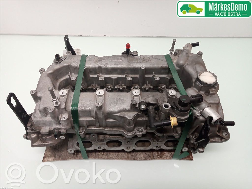 Opel Astra K Engine head 