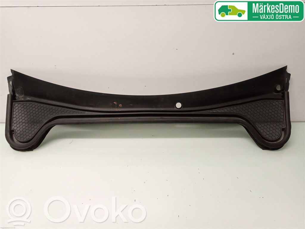 Ford Focus Wiper trim 