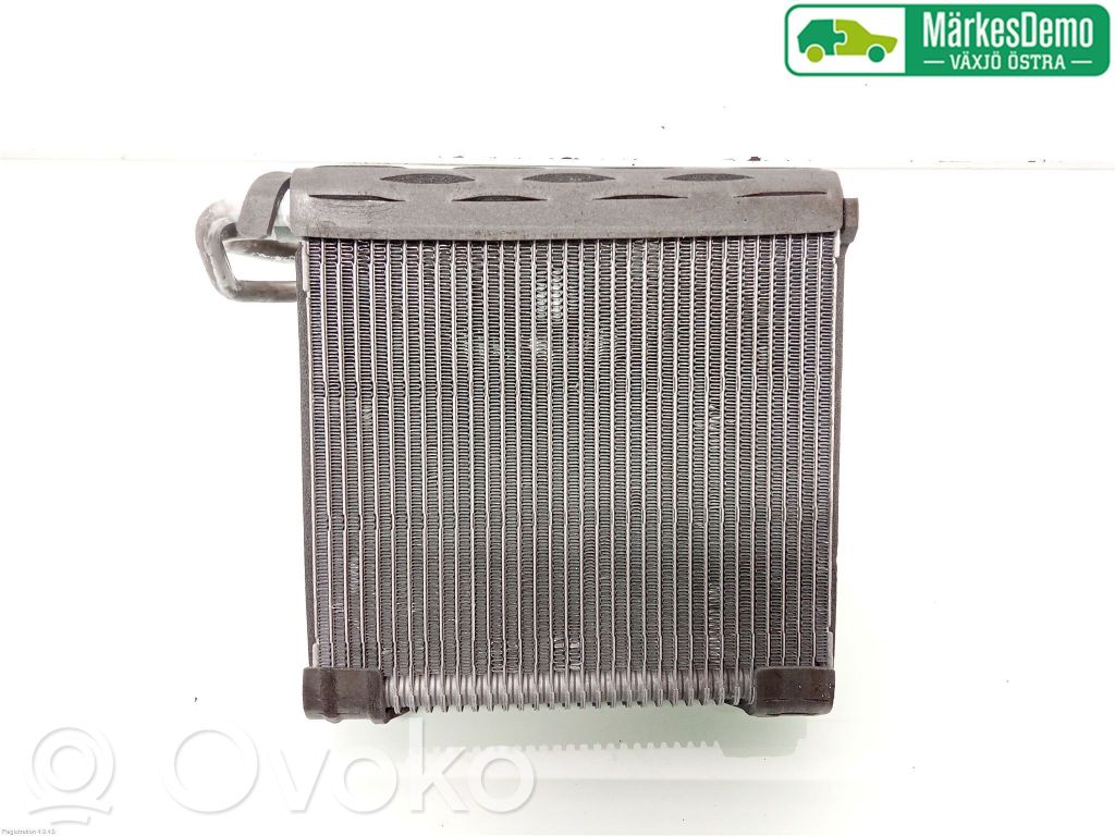 Volkswagen T-Cross Radiator aerotermă 