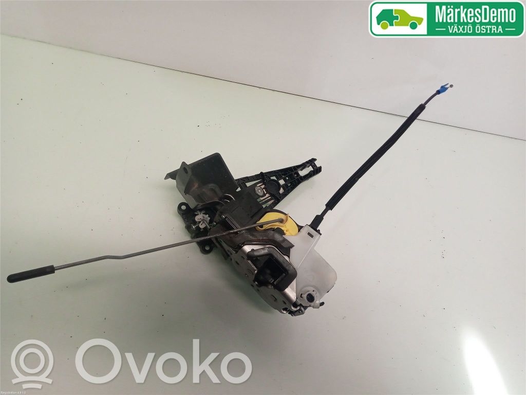 Chevrolet Cruze Priekšpusē slēdzene 