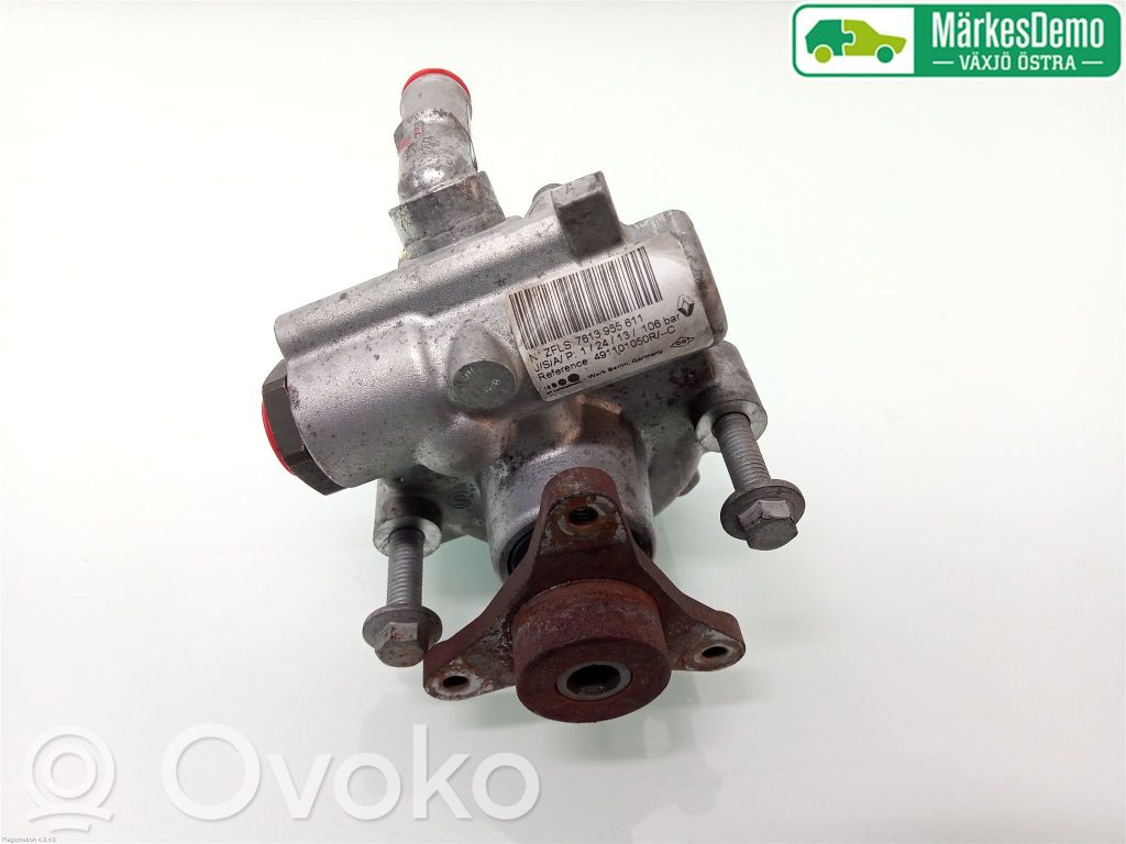 Opel Vivaro Ohjaustehostimen pumppu 