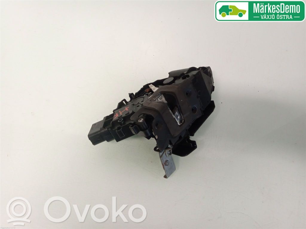 Ford Mondeo MK IV Front door lock 