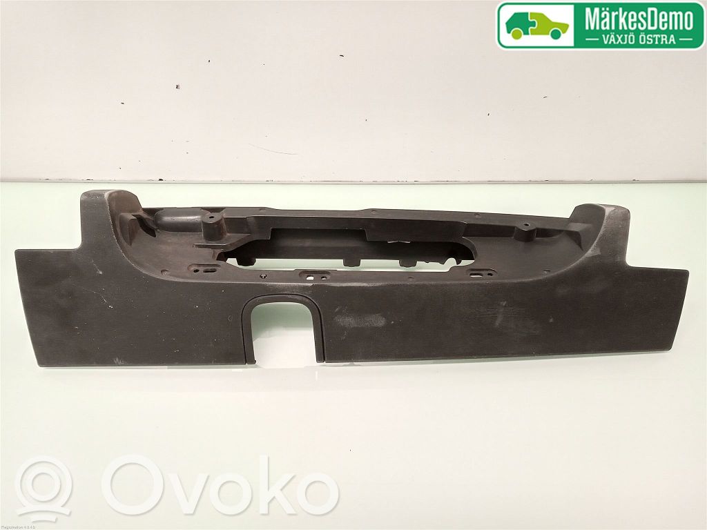 Opel Vivaro Takavalon valaisimen muotolista 