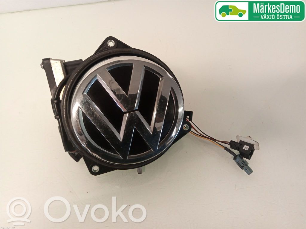 Volkswagen Golf VII Uchwyt / Rączka zewnętrzna otwierania klapy tylnej / bagażnika 